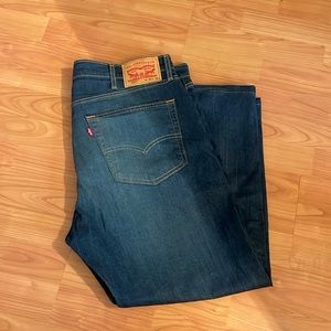 Men’s new never worn Levi’s